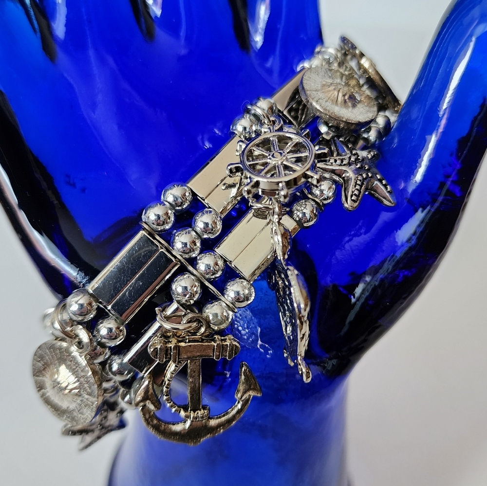 Silvertone Seashore Themed Stretch Bracelet